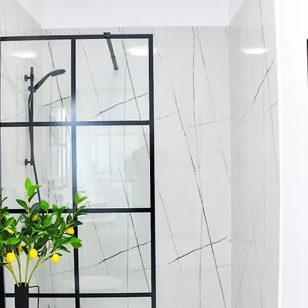 Manuela Affittacamere *