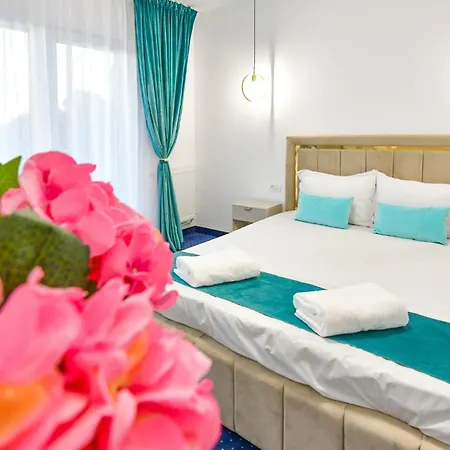 Manuela Πανσιόν Techirghiol