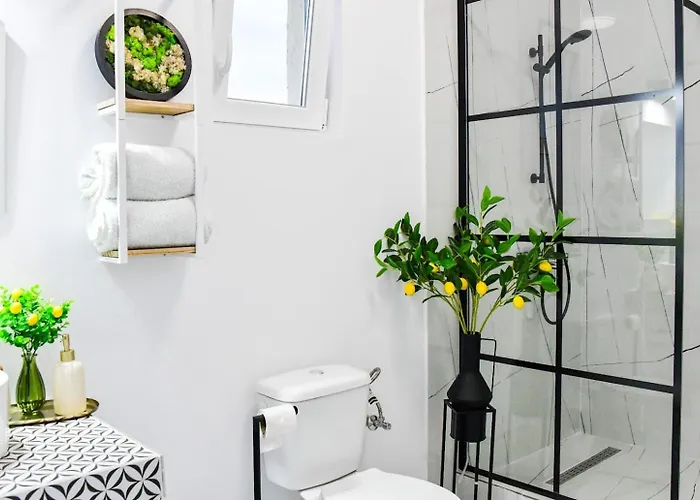 Manuela 게스트하우스 *